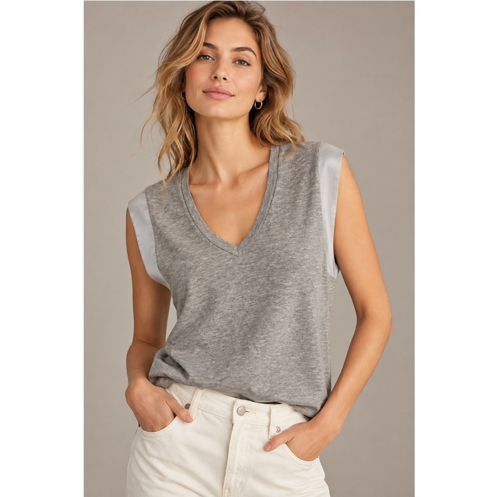 Heartloom Tank Top XS Gray V-Neck Nordstrom Satin‎ Trim Muscle Tee Minimalist